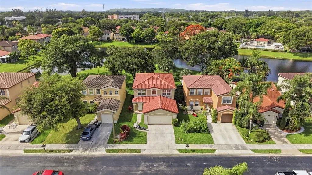 4258 NW 1st Drive Deerfield Beach FL 33442