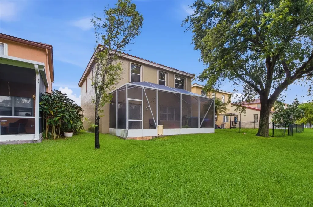 4258 NW 1st Drive Deerfield Beach FL 33442
