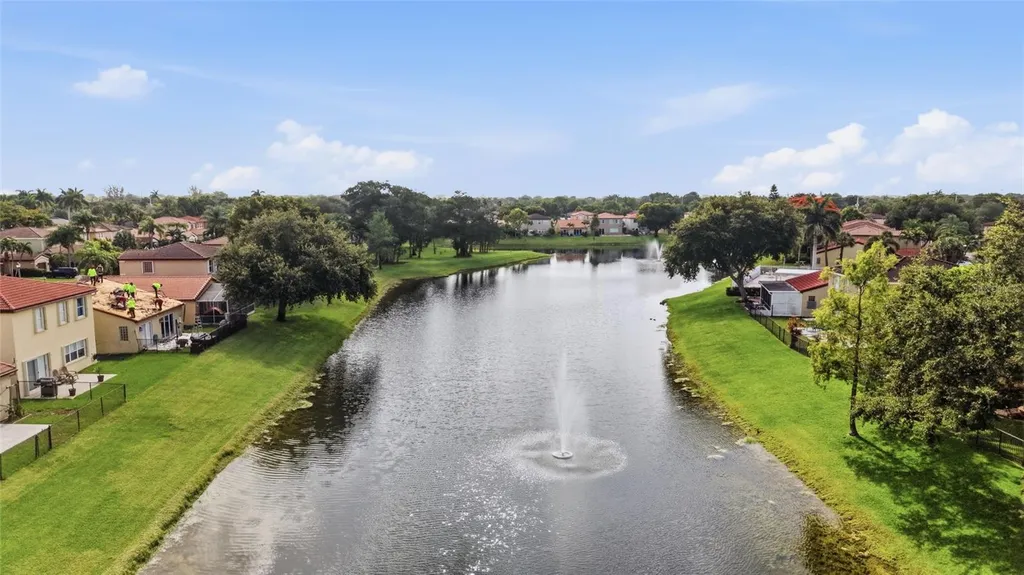 4258 NW 1st Drive Deerfield Beach FL 33442