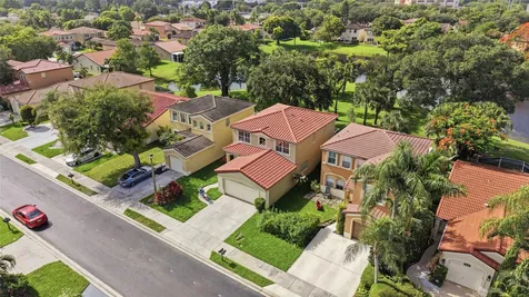 4258 NW 1st Drive Deerfield Beach FL 33442