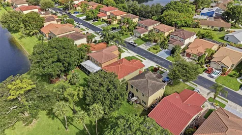 4258 NW 1st Drive Deerfield Beach FL 33442