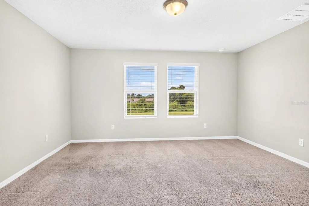 10025 Daybreak Glen Parrish FL 34219
