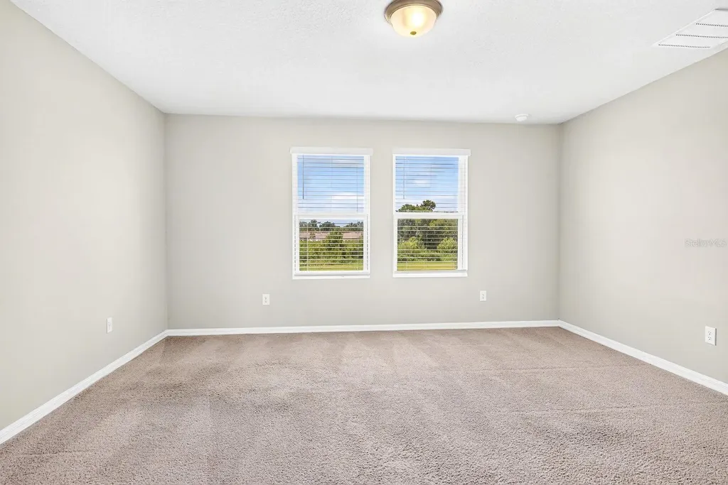10025 Daybreak Glen Parrish FL 34219