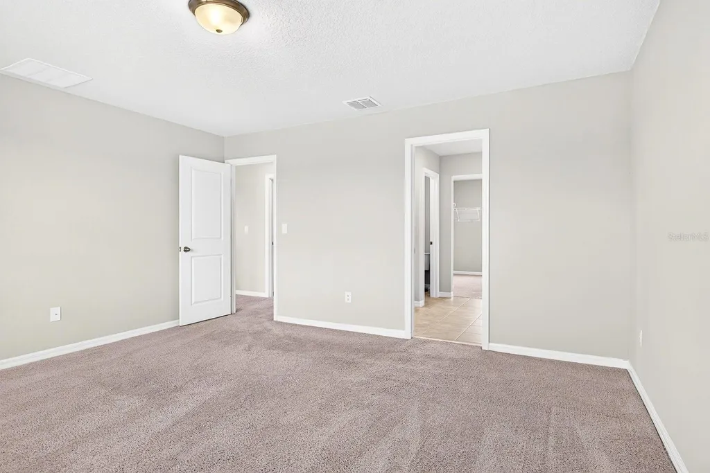 10025 Daybreak Glen Parrish FL 34219