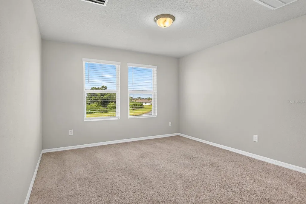 10025 Daybreak Glen Parrish FL 34219