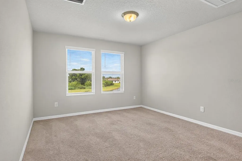 10025 Daybreak Glen Parrish FL 34219