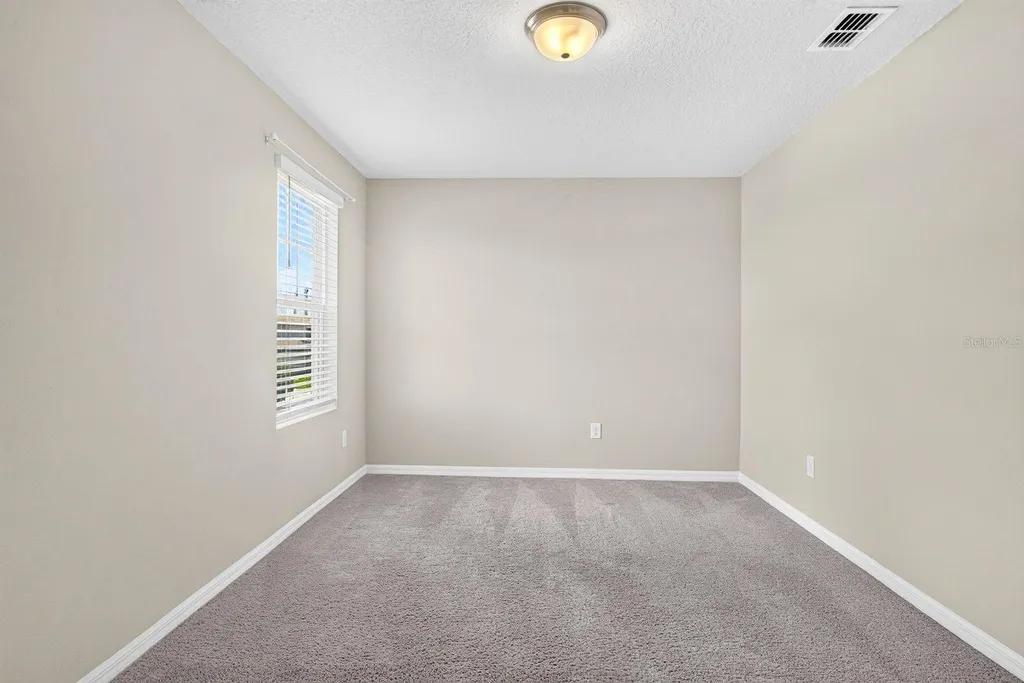 10025 Daybreak Glen Parrish FL 34219