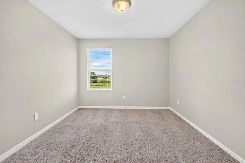 10025 Daybreak Glen Parrish FL 34219