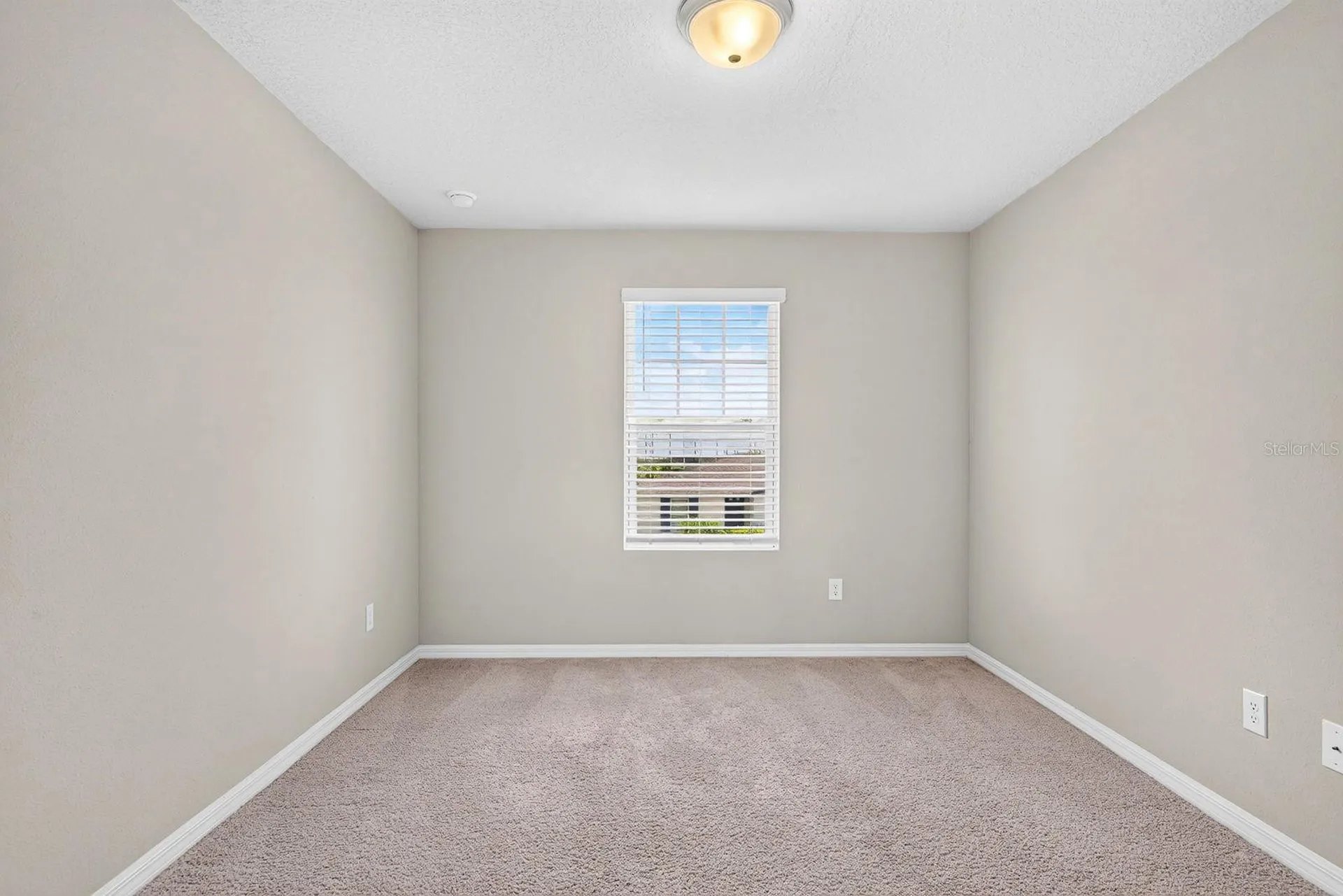 10025 Daybreak Glen Parrish FL 34219