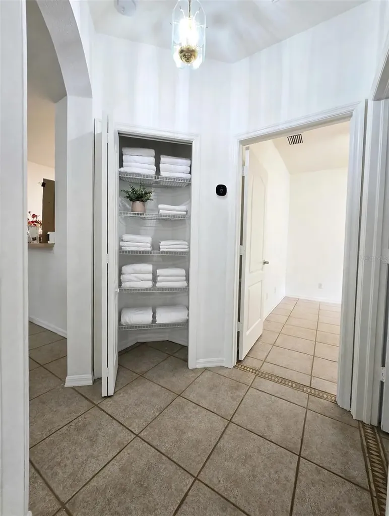 20008 Nob Oak Avenue Tampa FL 33647