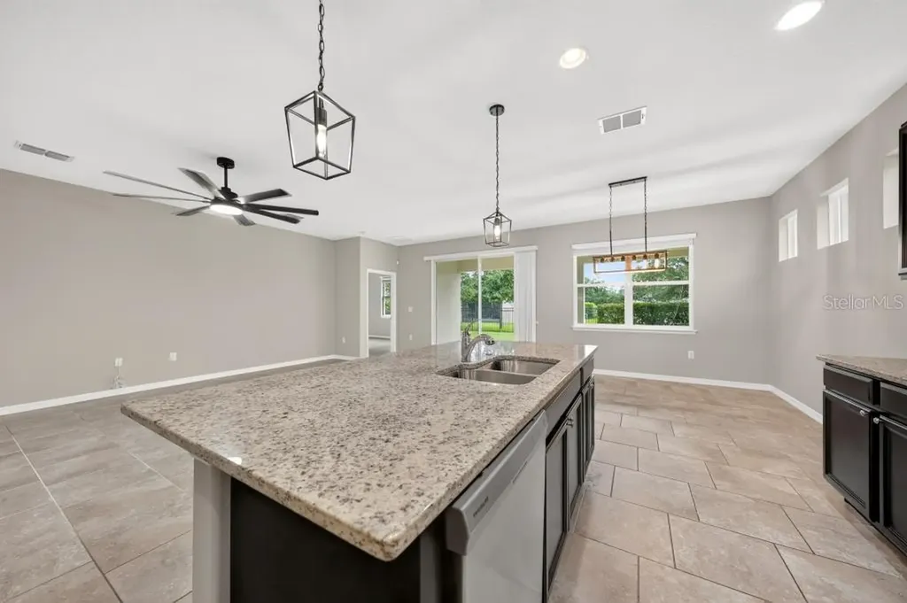 736 E Victoria Trails Boulevard Deland FL 32724
