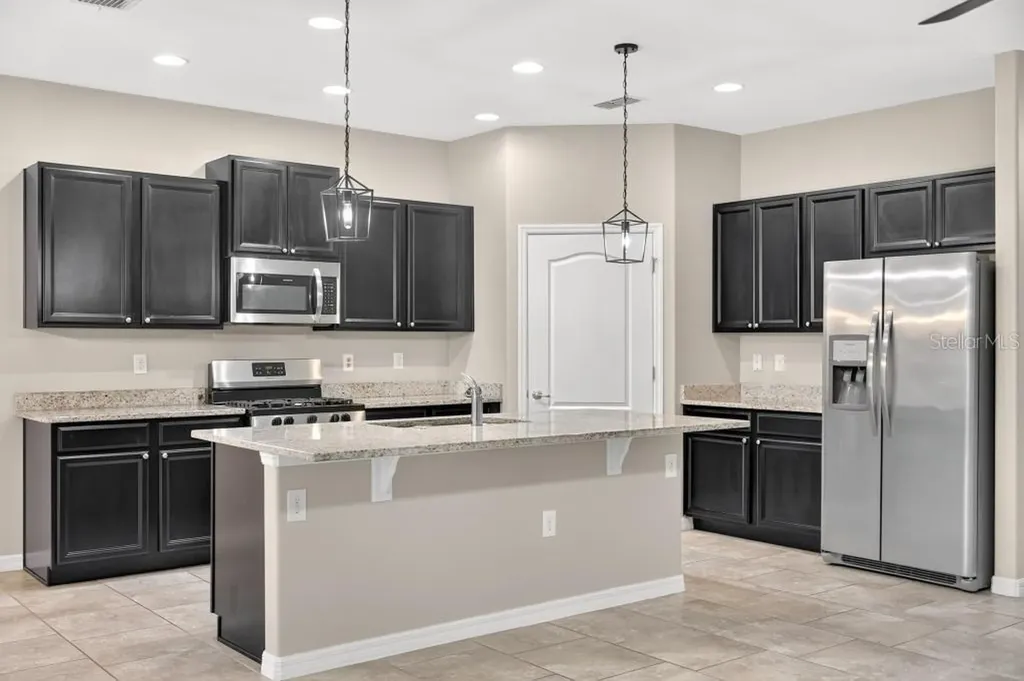 736 E Victoria Trails Boulevard Deland FL 32724