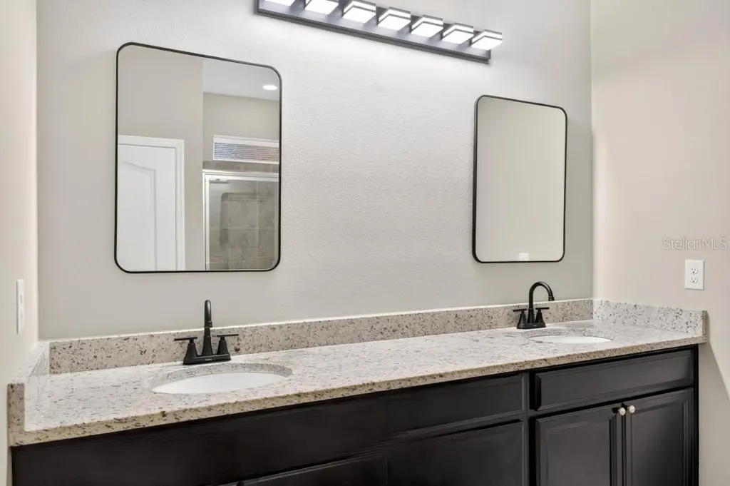 736 E Victoria Trails Boulevard Deland FL 32724