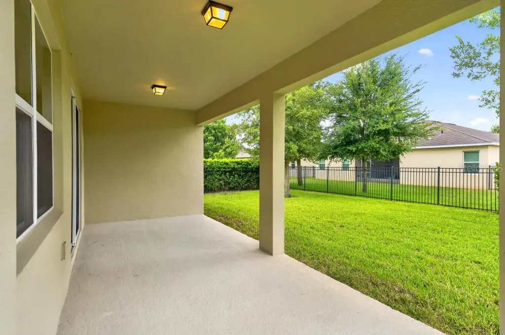 736 E Victoria Trails Boulevard Deland FL 32724