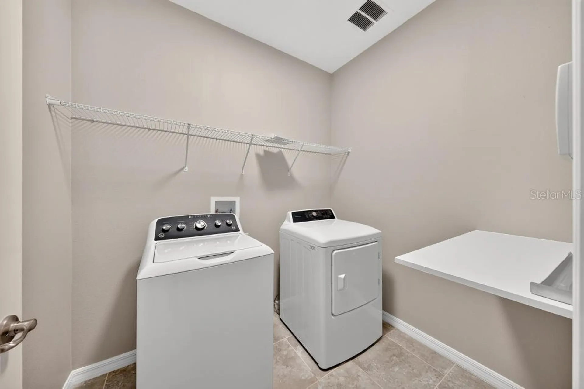 736 E Victoria Trails Boulevard Deland FL 32724