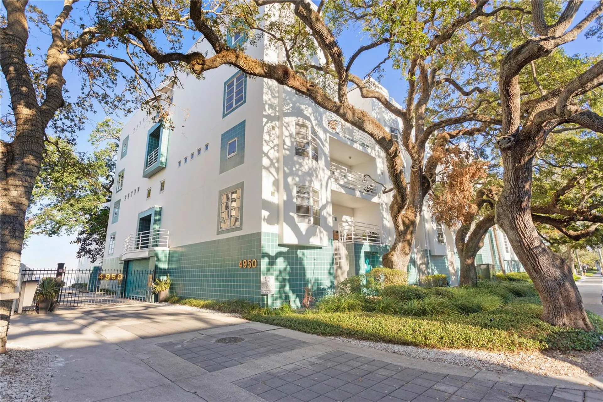 4950 Bayshore Boulevard Tampa FL 33611