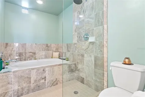 4950 Bayshore Boulevard Tampa FL 33611