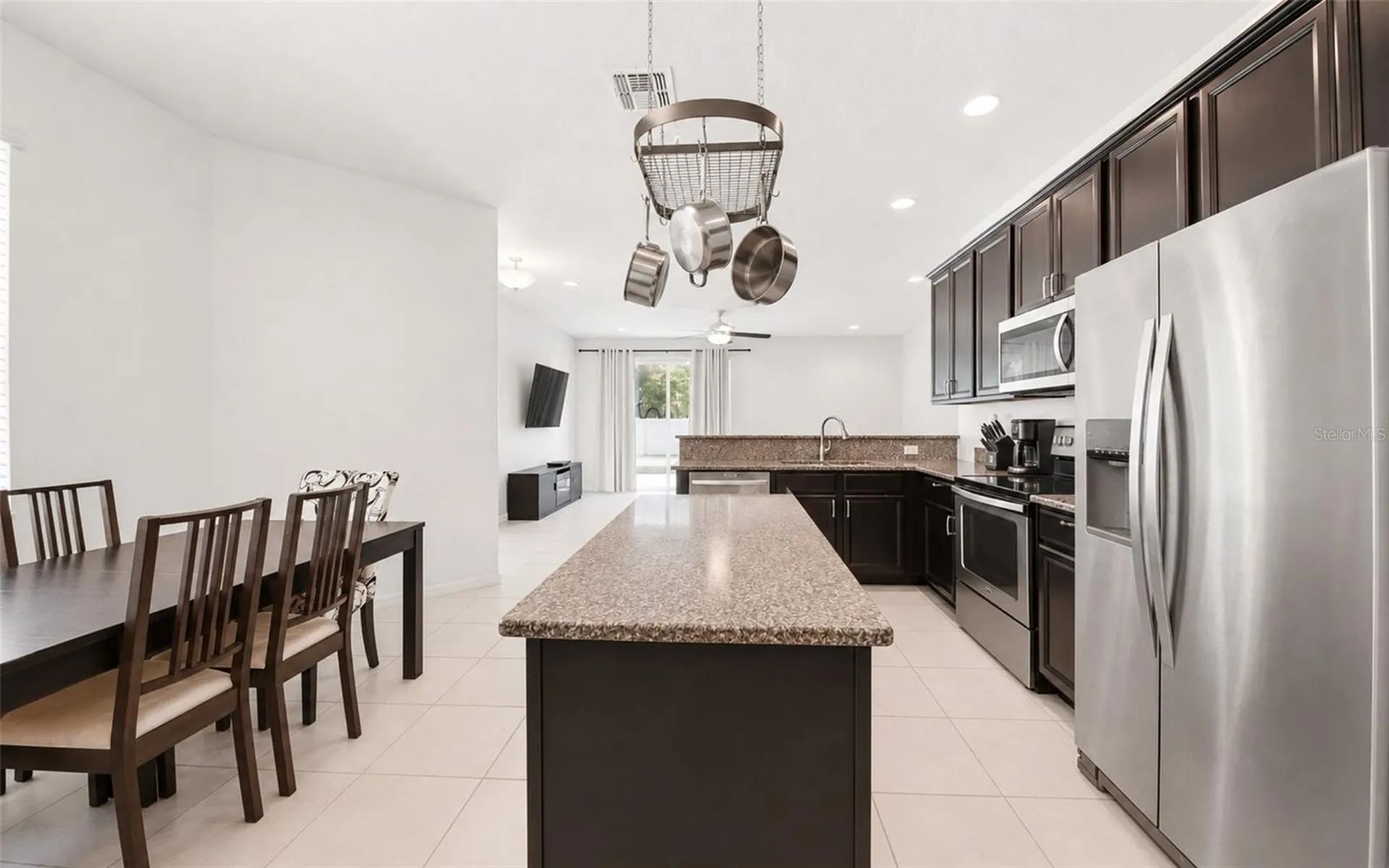 1136 E 10th Street Apopka FL 32703