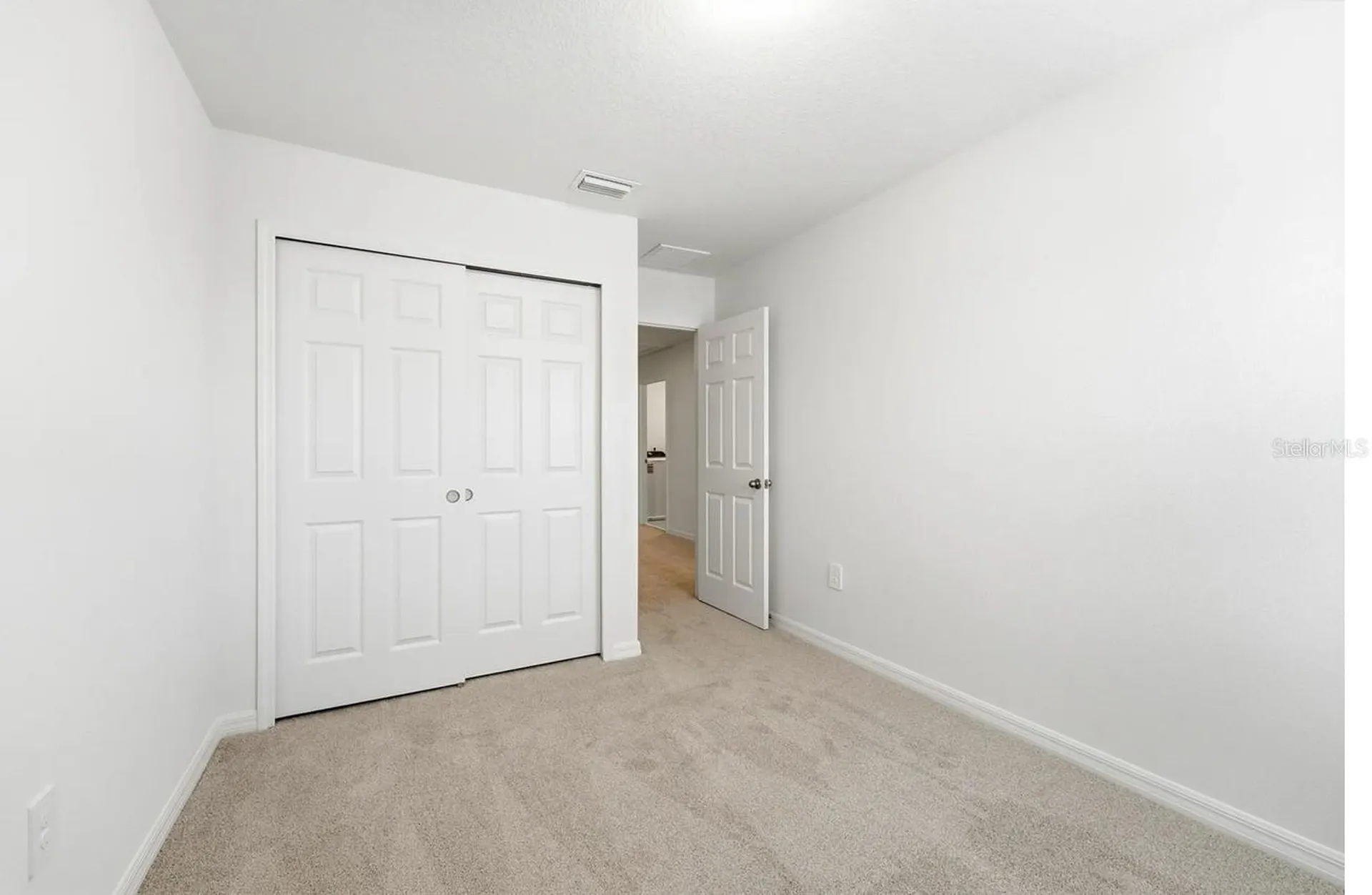 16326 Bird Of Paradise Avenue Clermont FL 34714