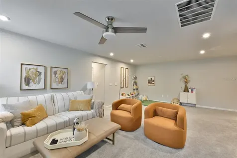 1123 Creek Valley Court Brandon FL 33511