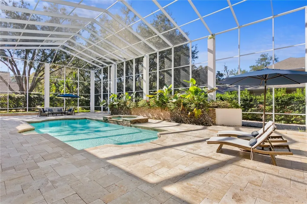 17027 Candeleda De Avila Tampa FL 33613