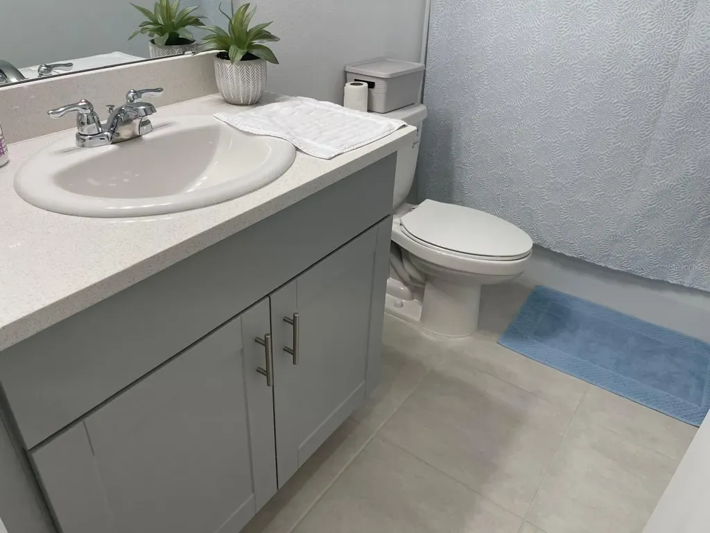 2561 Penguin Boulevard Davenport FL 33837