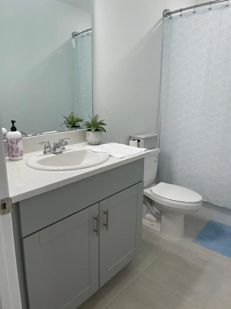 2561 Penguin Boulevard Davenport FL 33837