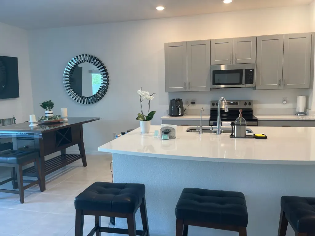 2561 Penguin Boulevard Davenport FL 33837