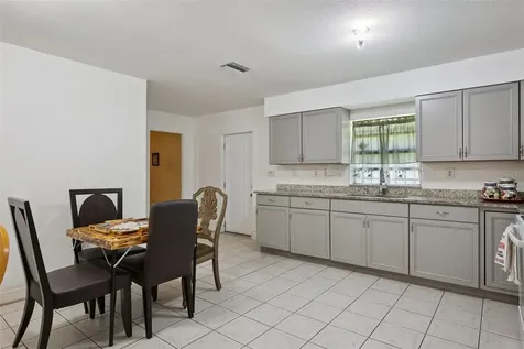 1450 N Chickasaw Trail Orlando FL 32825