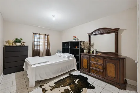 1450 N Chickasaw Trail Orlando FL 32825
