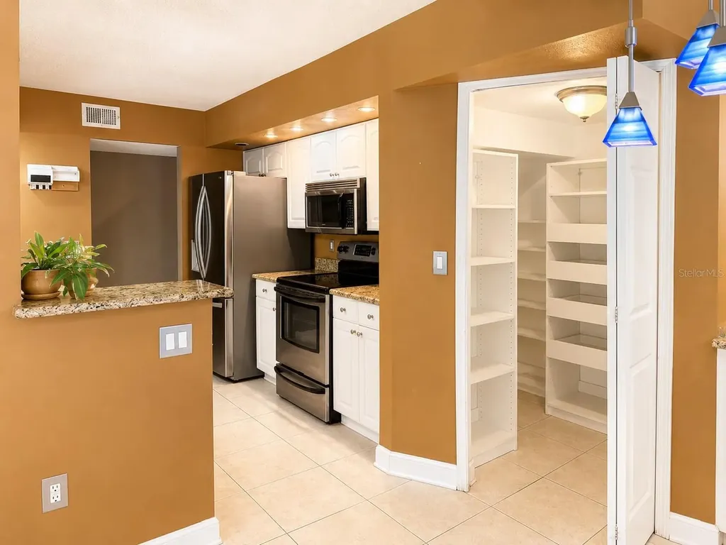 1004 Muirfield Court Oviedo FL 32765