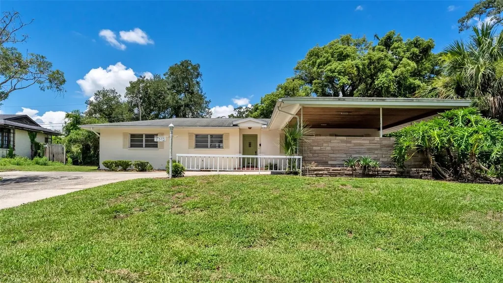 2303 Coventry Avenue Lakeland FL 33803