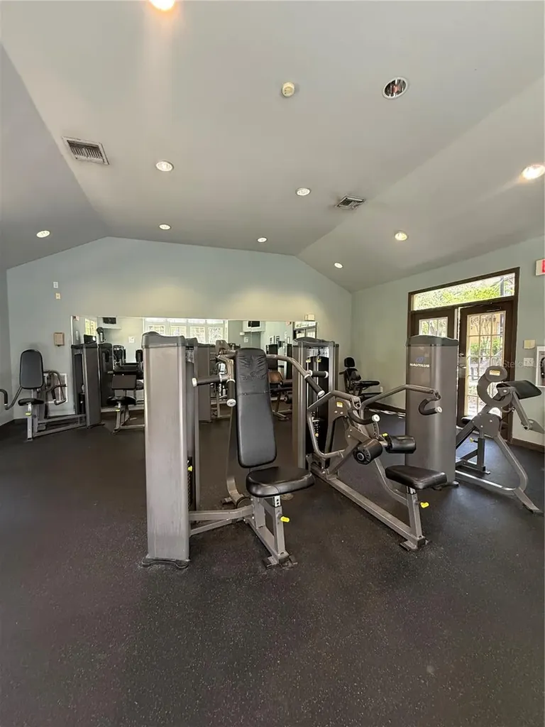 6316 Raleigh Street Orlando FL 32835