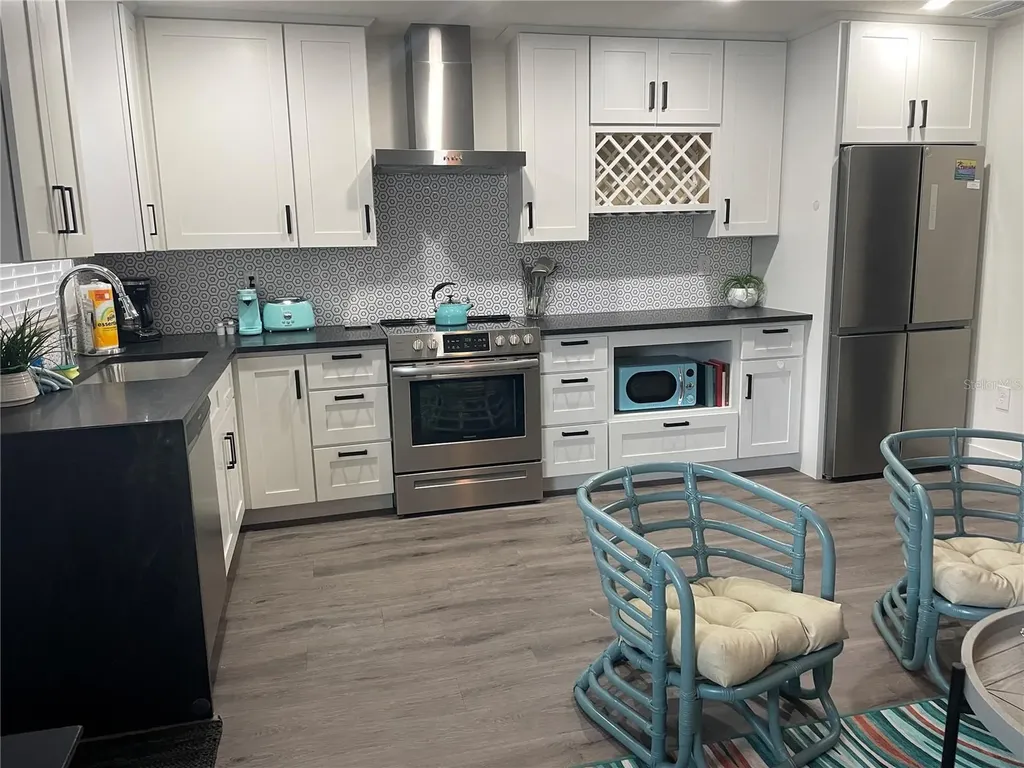 1910 Morrill Street Sarasota FL 34236