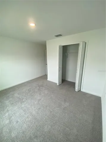 2125 Lasso Loop Eagle Lake FL 33839