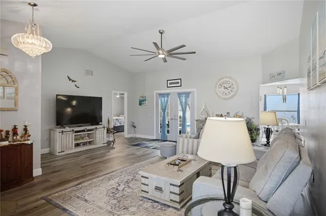 735 W Starjasmine Place Beverly Hills FL 34465