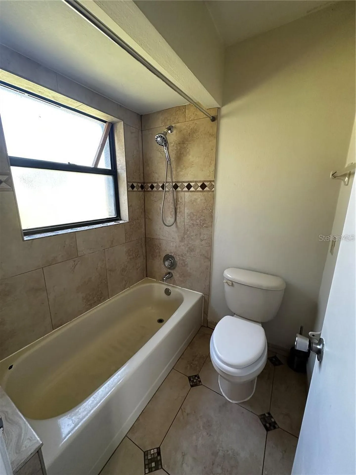 3100 S Semoran Boulevard Orlando FL 32822