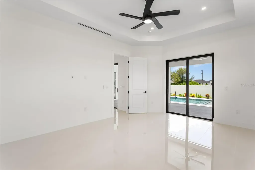 10 SW 33rd Avenue Cape Coral FL 33991