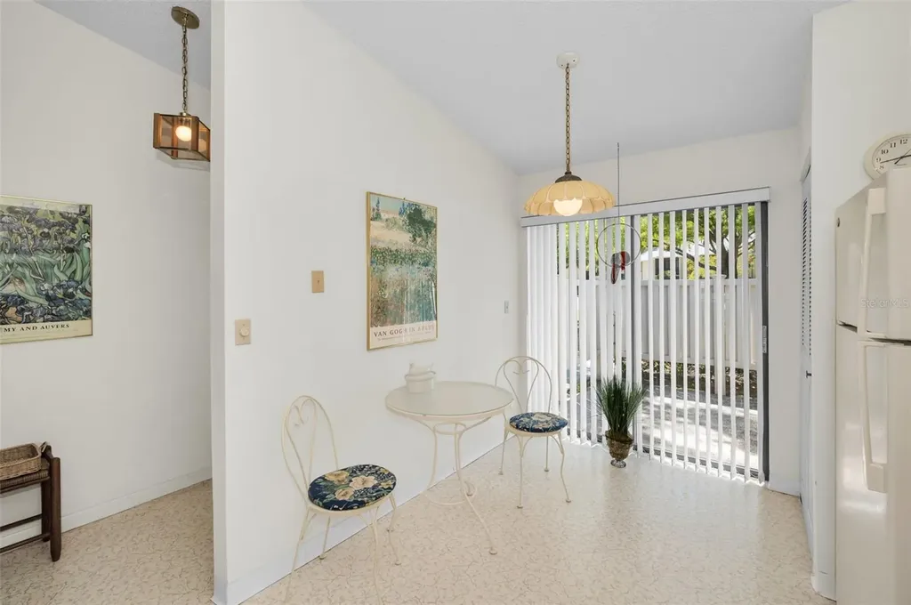 1333 Shady Pine Way Tarpon Springs FL 34688