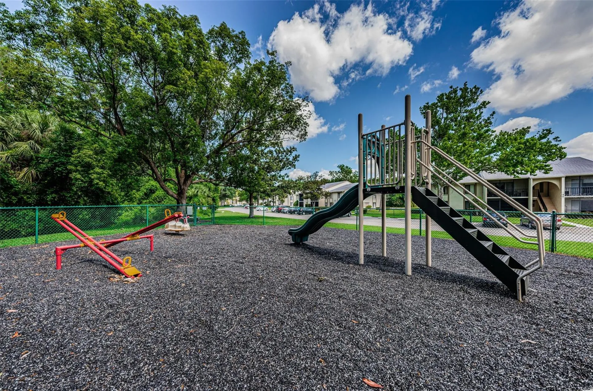 1333 Shady Pine Way Tarpon Springs FL 34688