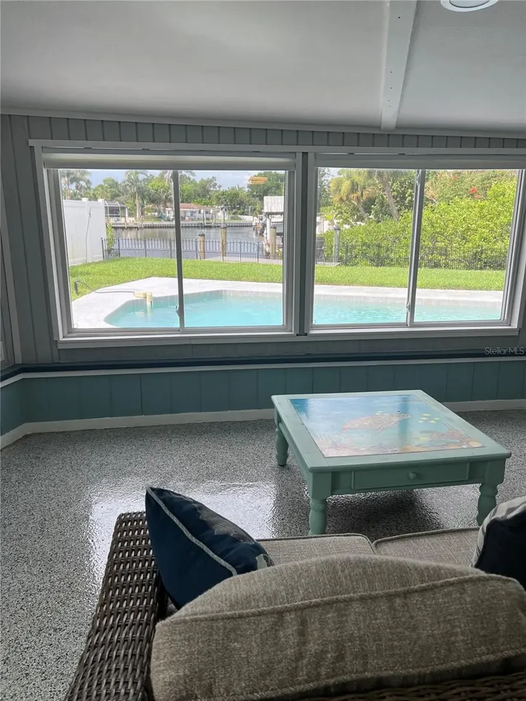 4820 Venetian Boulevard NE St Petersburg FL 33702