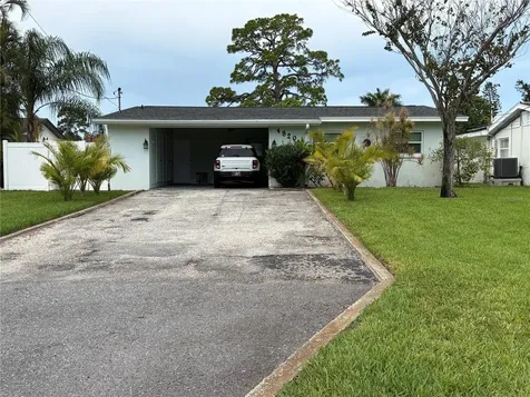 4820 Venetian Boulevard NE St Petersburg FL 33702