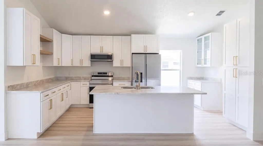 5112 Laval Drive Orlando FL 32839