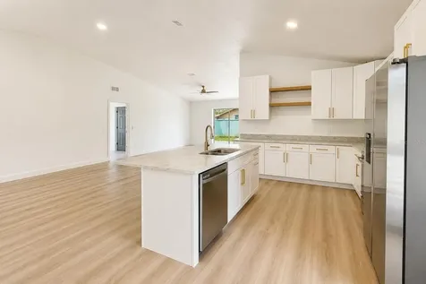 5112 Laval Drive Orlando FL 32839
