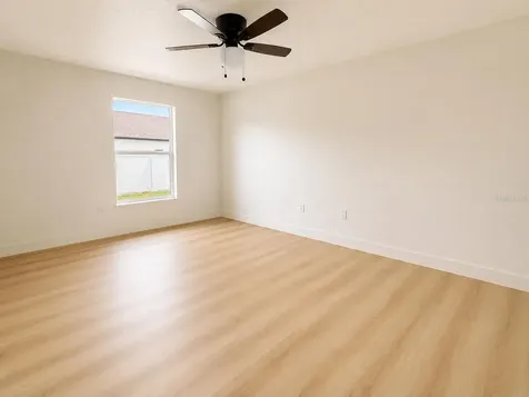 5112 Laval Drive Orlando FL 32839