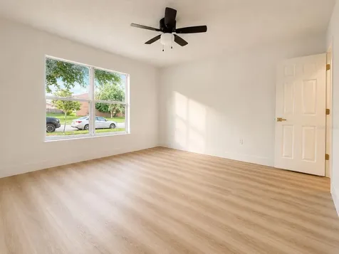 5112 Laval Drive Orlando FL 32839