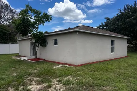 5112 Laval Drive Orlando FL 32839