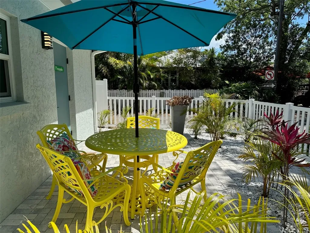 1912 Morrill Sarasota FL 34236