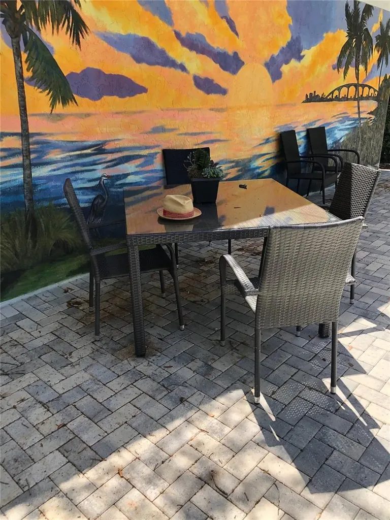 1912 Morrill Sarasota FL 34236