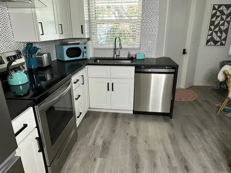 1912 Morrill Sarasota FL 34236